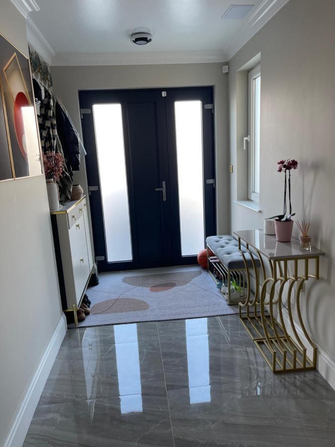 Modern Huge Double Room With Private Bathroom In Colindale Edgware Kültér fotó